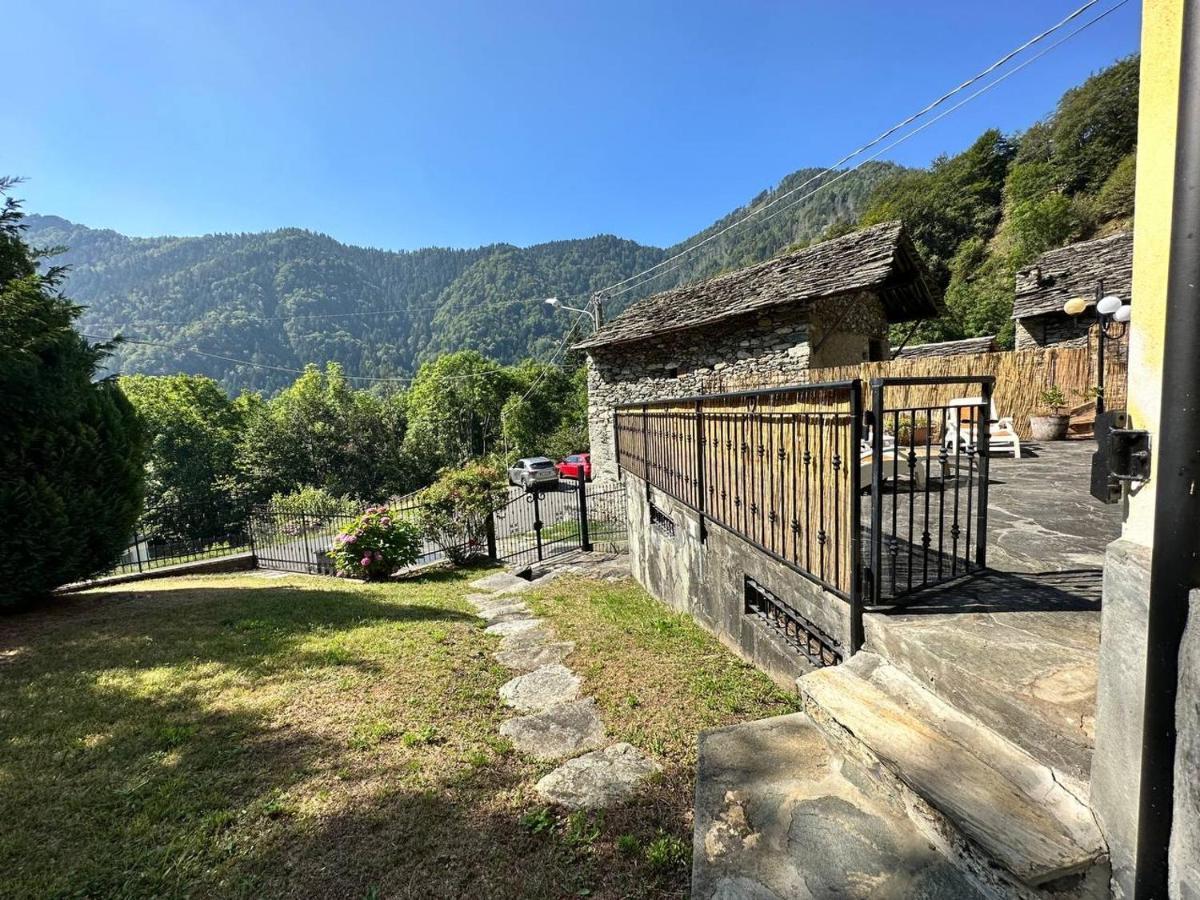 Baita Pressi Gran Paradiso Sparone Exteriér fotografie