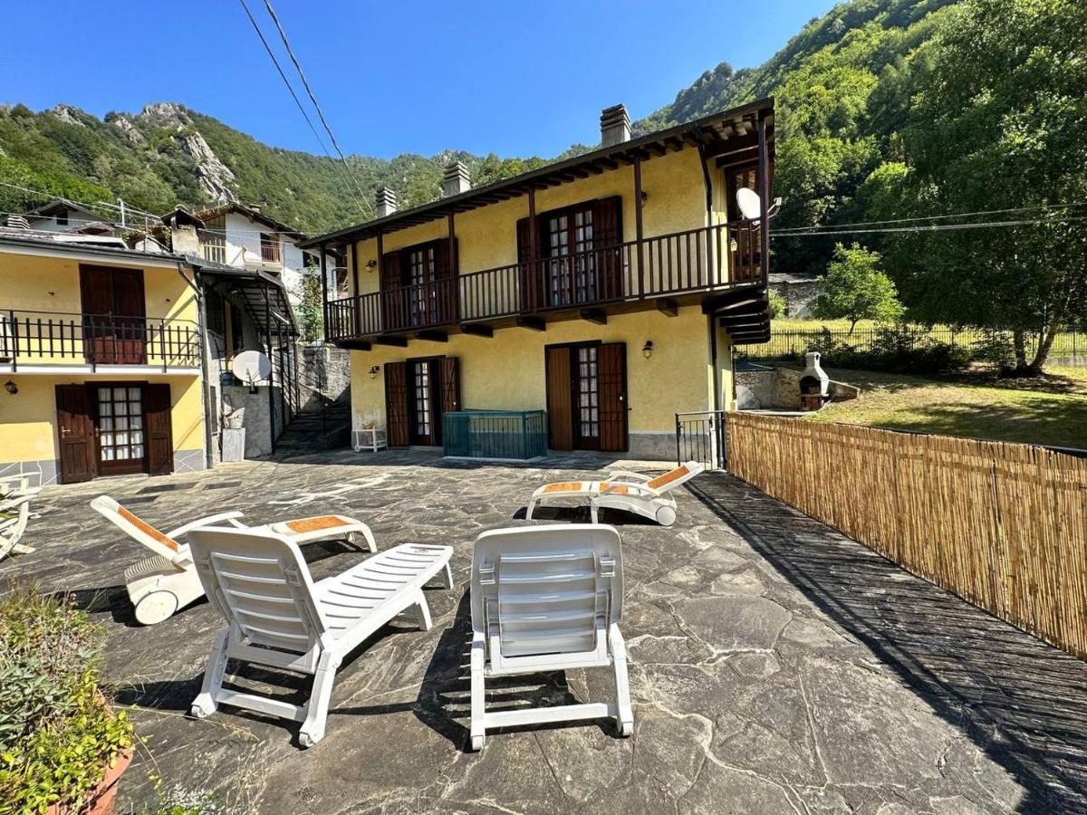 Baita Pressi Gran Paradiso Sparone Exteriér fotografie